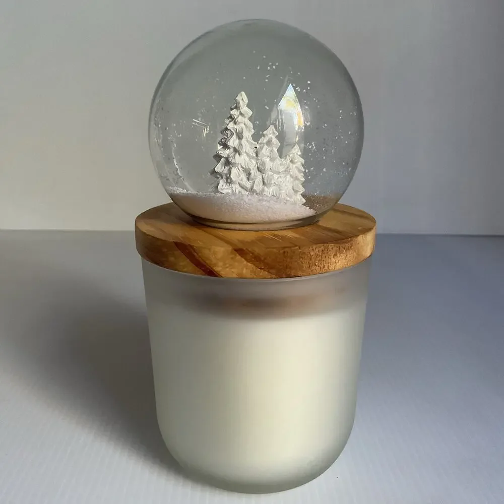 Kirkland’s Christmas Spirit Snowglobe Candle NEW – Snowman Winter Scene